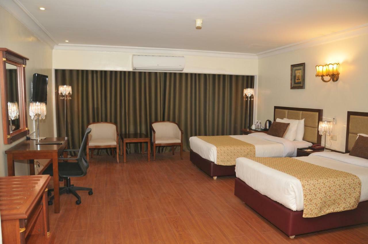 Hotel Di-Palace Riyad Dış mekan fotoğraf