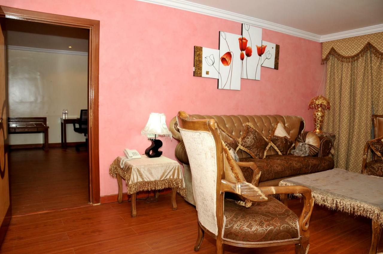 Hotel Di-Palace Riyad Dış mekan fotoğraf